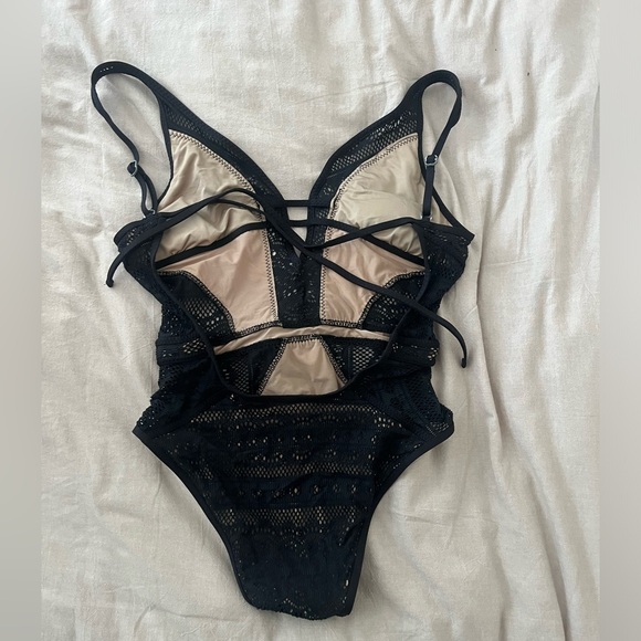 BECCA by Rebecca Virtue Color Play One Piece Plunge - Picture 3 of 3